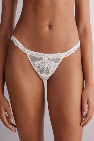 Women Intimissimi Pretty Flowers String Thong White | 6054192-EO