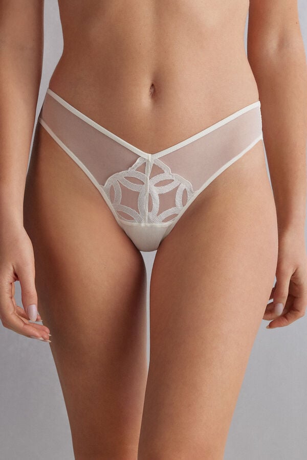 Women Intimissimi Crafted Elegance ‘80s Stylezilian Briefs White | 0178342-AW