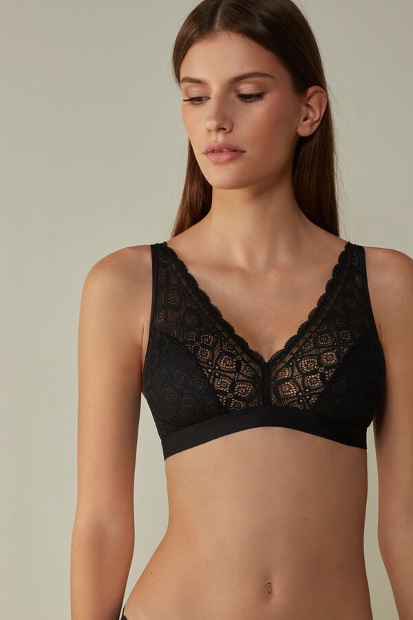 Women Intimissimi Lara Triangle Lace Bra Black | 0597268-OY